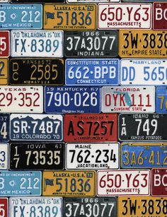 HISTORICAL LICENSE PLATES RED WHITE BLUE USA RT 66 COTTON FABRIC BTHY
