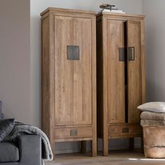 Armoire chinoise chêne ling Am.Pm | La Redoute | Cabinets ... Armoire chinoise chêne ling Am.Pm | La Redoute | Cabinets ...