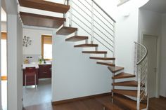 76 Besten Bilder Von Stiegen Treppen Geländer Stufen Modell Flyer Formstep Fleyer Eine Treppe Mit Stufen In Wand Befestigt Bei Sem Treppenmodell Wurde Der Antritt Laser Ausführung