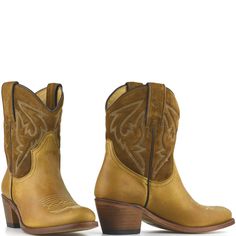 De 20+ beste afbeeldingen van Perlita Peaches in 2020 Schoenen 2020: Perlita Peaches laarzen. Cowboylaarzen en
