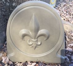 Service mold plaster concrete stepping stone military mold
