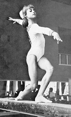 Still Nonnude contortionist upskirt can Have Nonnude contortionist upskirt what necessary