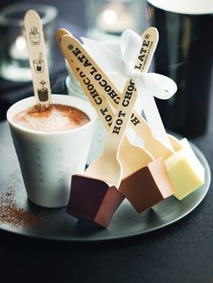 Give Your Winter Wedding Guests A Little Something To Warm Their Here S A New Spin On Hot Chocolate It Stick