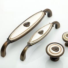 BOJI 2Pcs Antique Bronze Furniture Handles Door Cabinet Knob Drawer Wardrobe Pull Handle Vintage Jewelry Wood Box Handle 3115mm