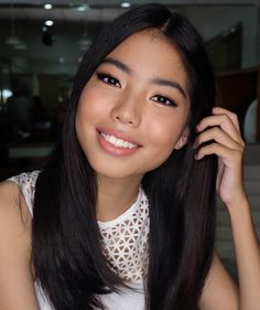 92 Best Wedding Guest Makeup Images In 2018 Inspo Wedding Guest Makeup Asian Looks Beauty Vanity Next Fashion Night