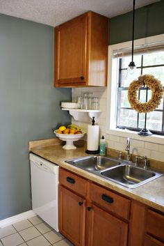 White Kitchen Oak Cabinets 5 top wall colors for kitchens with oak cabinets, kitchen design White Kitchen Oak Cabinets 5 top wall colors for kitchens with oak cabinets, kitchen design