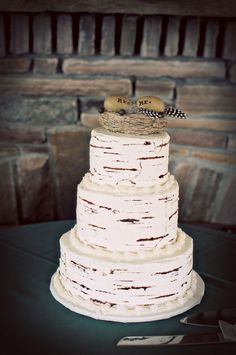 A Lovely Birch Bark Cake As Seen In Our Debut Issue Feature Ways To Have An Adirondack Wedding A Lovely Birch Bark Cake As Seen In Our Debut Issue Feature Ways To Have An Adirondack Wedding