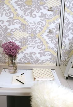 Decorating Office Cubicle diy desk glam! give your cubicle, office, or work space a makeover Decorating Office Cubicle diy desk glam! give your cubicle, office, or work space a makeover