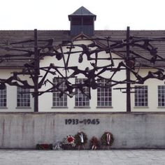 Dachau single party