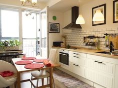 Simigla ilona (simiglailona) on pinterest Modern ebédlők