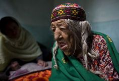 30 Hunza That Eyes Ideas People Of The World Beautiful People People Around The World
