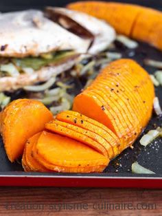 La Patate Douce Au Four Facon Hasselback C Est Un Legumes Taille En Fines Lamelles Mais Pas Jusqu Au Patate Douce Au Four Recette Patate Douce Recette Patate