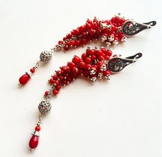 Бусы длинные коралловые, алые, ягодные, под вышиванку, 450.