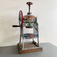 68 Best かき氷機 ideas | auction, bottle opener wall, ice shavers 【年間ランキング6年連続受賞】 カキ氷機 レトロ 白鳥 アンティーク/コレクション