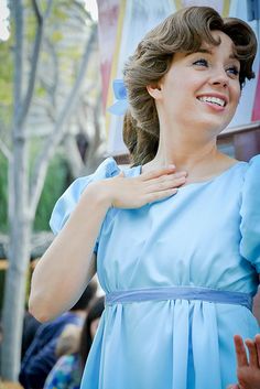 Wendy Darling Hair Tutorial Google Search Enchantment Fall Wendy Darling From Peter Pan