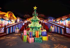 gaylord palms resort convention center cirque dreams unwrapped christmas activities in florida