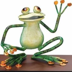 Frog toad threesome taxidermy Japan voyeur beach