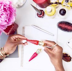 christian louboutin nagellack scarabee christian louboutin nagellack scarabee