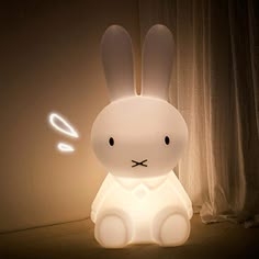 CHwares led Nachtlicht Kinder Silikon LED Nachttischlampe mit 7-Color Beleuchtung Touch USB-Ladeoption Nachtlicht Baby f/ür Kinderzimmer Kindergeburtstag Schlafzimmer Wohnr/äum Geschenk Deko aufladbare