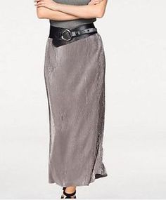 sheego Hose elegante Stretchhose Kurzgröße Denim Stretch-Jeans Sommerhose Marine