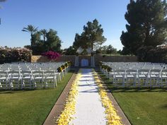 Beautiful Outdoor Ceremony Setting At Ocotillo Golf Resort In Our Upper Ceremony Lawn At Ocotillo Golf Resort
