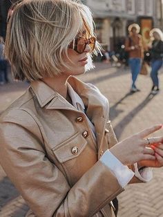 Summer Hairstyles For Medium Hair, Short Bob Hairstyles, Teen Hairstyles, Casual Hairstyles, Beach Hairstyles, Latest Hairstyles, Wedding Hairstyles, Short Hair With Layers, Short Hair Cuts For Women