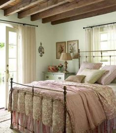 vintage brass bed full size quieter storm farmhouse bedroomsfrench bedroomsantique bedroomsbedroom 140 best brass beds antique beds images on pinterest antique vintage brass bed full size quieter storm farmhouse bedroomsfrench bedroomsantique bedroomsbedroom 140 best brass beds antique beds images on pinterest antique