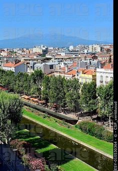 the lovely laid back city