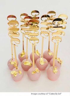 Yardwe Deer Shaped Toothpick Box Holder Dispenser Toothpick Jar Toothpick Bottle