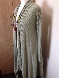 Bnwot Woman’s London Collection Waterfall Cardigan//Jacket Size 10