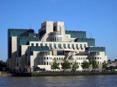 13 best postmodern architecture