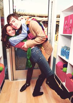 Blair and chuck dating in real life