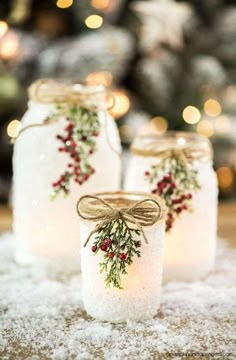 Lavoretti di Natale per bambini (Foto) | Mamma PourFemme Kids Crafts, Mason Jar Crafts Diy, Easy Diy Crafts, Bottle Crafts, Diy Mason, Coffee Jar Crafts, Crafts With Glass Jars, Winter Diy Crafts, Simple Crafts