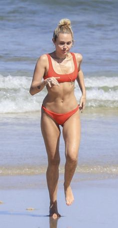miley sexy pictures Mature tubes tgpp