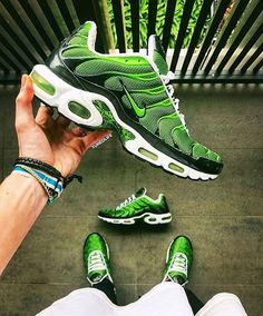 701 Pins zu SNK Nike Air Max Plus für 2019 | Schuhe 701 Pins zu SNK Nike Air Max Plus für 2019 | Schuhe