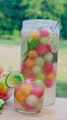 Melon Ball Punch - Sprite - Ideas of Sprite #Sprite - Melon Ball Punch (with white grape juice sprite and lemonade). Divas Can Cook.