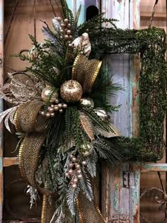 Hanging Holiday Decoration 27 Inch Champagne Gold Glitter Christmas Wreath for Front Door