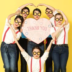 写真 面白ポーズ のアイデア 78 件 21 写真 ポーズ 集合写真 ポーズ 写真 面白ポーズ のアイデア 78 件 21 写真 ポーズ 集合写真 ポーズ
