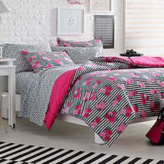Betsey Johnson 3pc forter Set Shadow Rose Full Queen Bedding Betsey Johnson 3pc forter Set Shadow Rose Full Queen Bedding