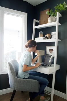 695 Best Office Work Es Images On Pinterest In 2018 Desk Small Home Office Ideas