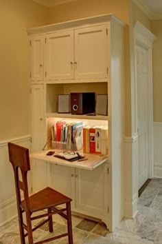 27 Best Examples Of Murphy Beds And Tables Bed Magnets If I Have To Be Smaller With The Desk Area Built In Kitchen For Cookbooks File Storage Sound System Broom Closet Cabinet At Left