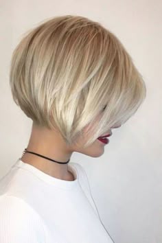 1 108 Likes 20 Comments Short Hairstyles Pixie Cut Charming Short Hairstyles With Bangs Specially For You See More Http