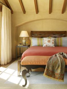 Wand im mediterranen Stil für ein Schlafzimmer | Ideen rund ums Haus ... Wand im mediterranen Stil für ein Schlafzimmer | Ideen rund ums Haus ...