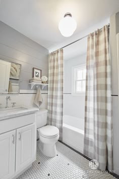 Bathroom Remodel Joanna Gaines paint colors featured on hgtv show “fixer upper” (favorite paint Bathroom Remodel Joanna Gaines paint colors featured on hgtv show “fixer upper” (favorite paint