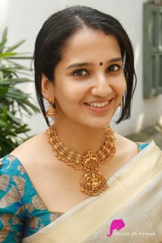Indian Beauty Saree IMAGES, GIF, ANIMATED GIF, WALLPAPER, STICKER FOR WHATSAPP & FACEBOOK