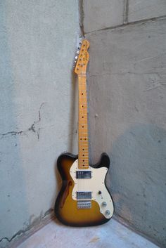 Fender Usa American Vintage 62 Electric Bass White Pure And Mild Flavor Guitars & Basses