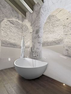 Carta da parati in bagno: 5 motivi per installarla (senza ... Carta da parati in bagno: 5 motivi per installarla (senza ...
