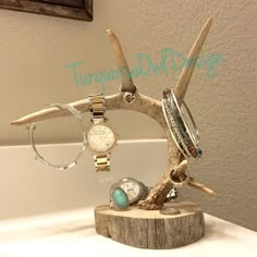 Antler Jewelry Holder Deer Antler Whitetail by TurquoiseOwlDesign by Shilpa Mule Deer, Metal, Bijoux, Antler Jewelry Holder, Deer Antler Jewelry, Antler Jewelry, Antler Ideas, Diy Jewelry Holder, Deer Antler Decor