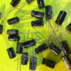 US Seller 4 pcs Capacitor Rubycon 68uF 35v 105C 6x11mm Radial