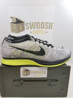 nike flyknit racer dea mens sz donne bianche 526628 7 100 nike flyknit racer dea mens sz donne bianche 526628 7 100